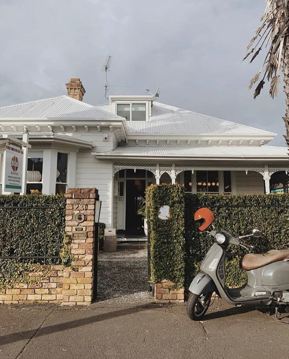 LovePonsonby's tweet photo. Known for their refined taste in contemporary design and furniture, Bob and Friends has everything you need to spruce up your home interior and create a considered, striking space of your own. Visit them at 231 Ponsonby Road, open 11am-3pm today. ✨  #ILovePonsonby @bobandfriend https://t.co/vKtS3Zf6W5