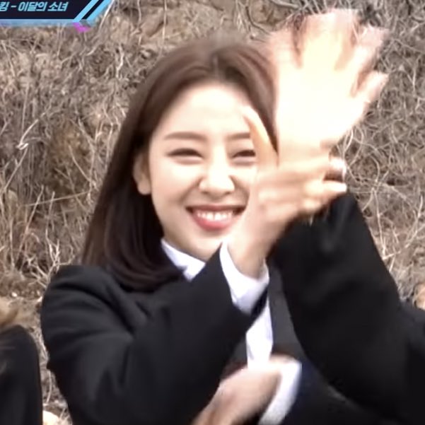 yves’ nose scrunch, a thread;