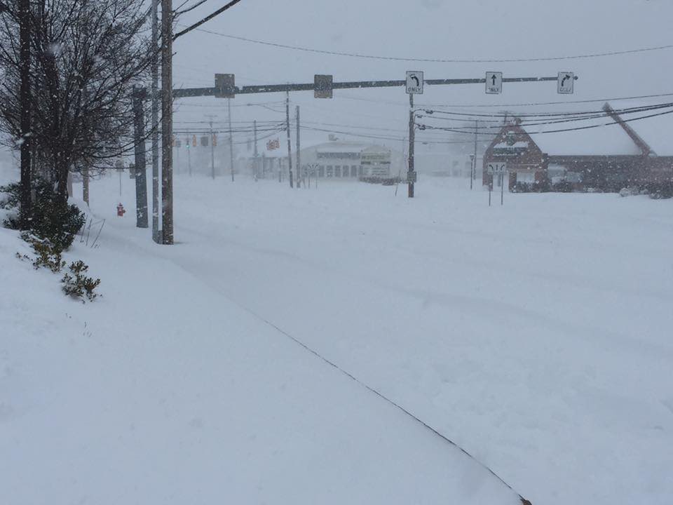 BseidersPhotog's tweet photo. Can’t believe this is 5 years ago. Hey @JoelDReports you remember this monster #snow #snowstorm2016 https://t.co/P6kDXsDcFs