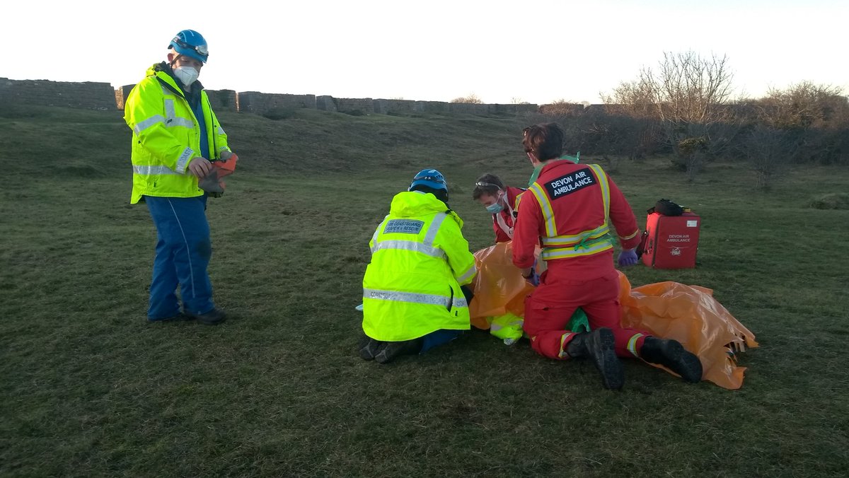 It's not every day you go to the aid of one of your own but today was one of those days. Many thanks to <a href="/DevonAirAmb/">Devon Air Ambulance</a>  for their assistance! Full details here facebook.com/14074682945639…  #teamwork
