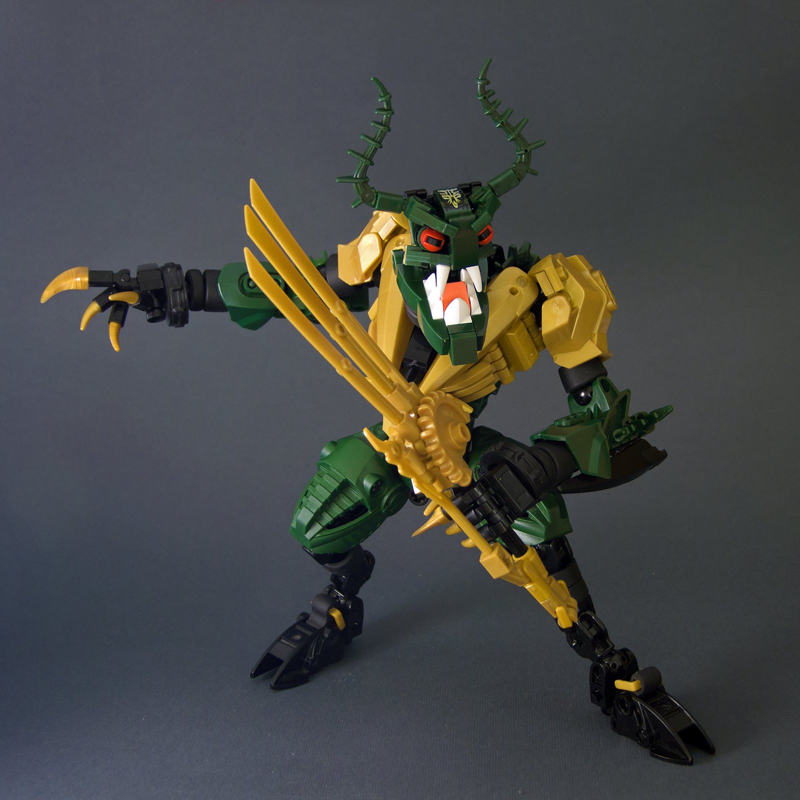 Bionicle snake sales