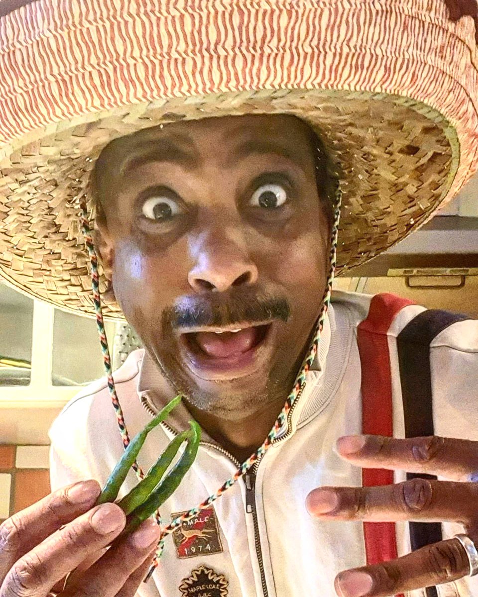 New Product Development: Green Chillies &amp; 🤫 Sauce - Mexican 🇲🇽🌮Style mysauce.co.uk #MexicanFood #Caribbean