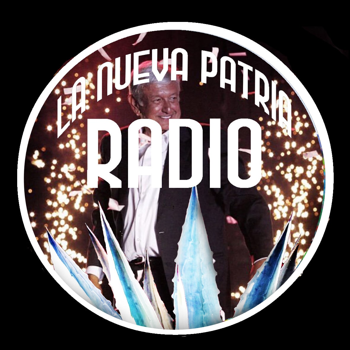 MasajeandoConci's tweet photo. Queridos AMLOVERS ya está por arrancar un proyecto de radio que es la Nueva Patria Radio, en dónde habra una variedad de programas, los seguire informando sobre la
marcha, les mando un abrazo a la distancia https://t.co/jpxFTMEsCd