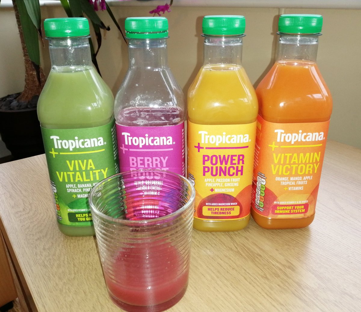 Loving the first 4 bottles of my @TropicanaJuices prize 🤩 Thank you so much. It was a Berry Boost kinda day and it was AWESOME 😋
Looking forward to trying the rest!
#TropicanaJuices #TropicanaPlus #BerryBoost #VivaVitality #PowerPunch #VitaminVictory https://t.co/pUBvvbqltP
