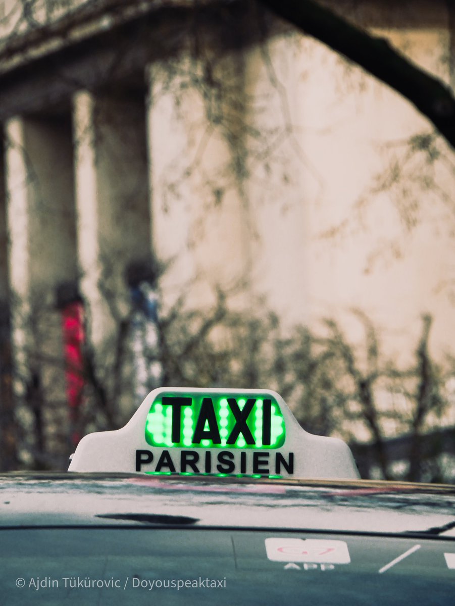 SpeakTaxi's tweet photo. Taxi. #doyouspeaktaxi #realtaxisonly #notuber #taxibynature #taxi #taxis #taxiparisien #taxiparis #lntp #taksi https://t.co/tltvuYbrws