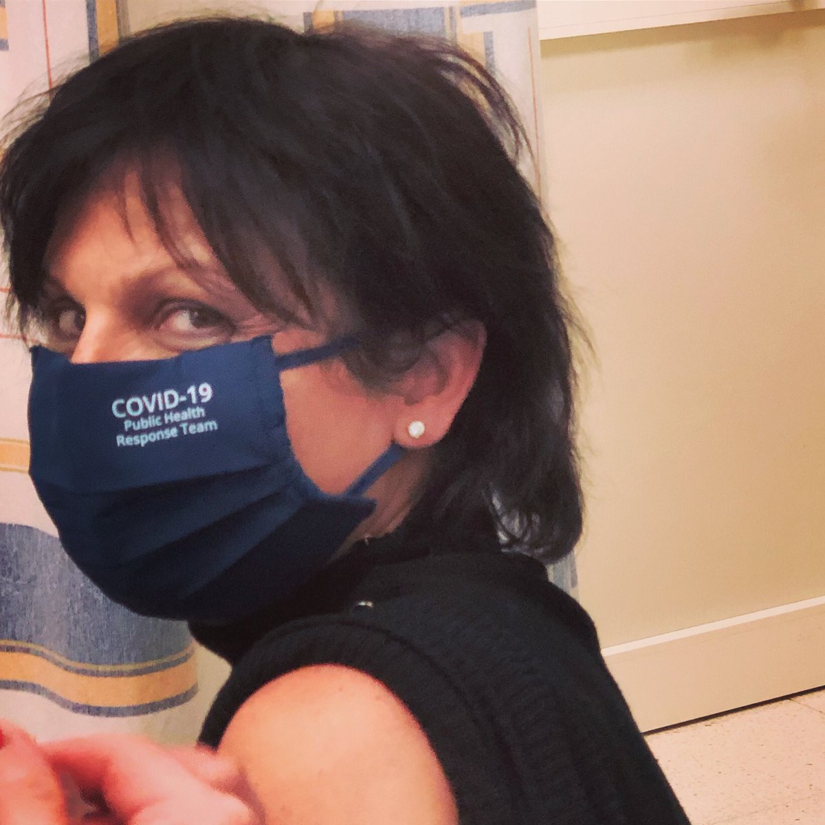 karvincenti's tweet photo. #grateful #firstdosedone #COVID19Vaccine #VaccinesWork #VaccinesSaveLives #Vaccine_rollout #publichealthcovidresponse  #Malta 🇲🇹 #letsbeatthistogether😷💉 #TakeYourShot https://t.co/GCyg4FjSNQ