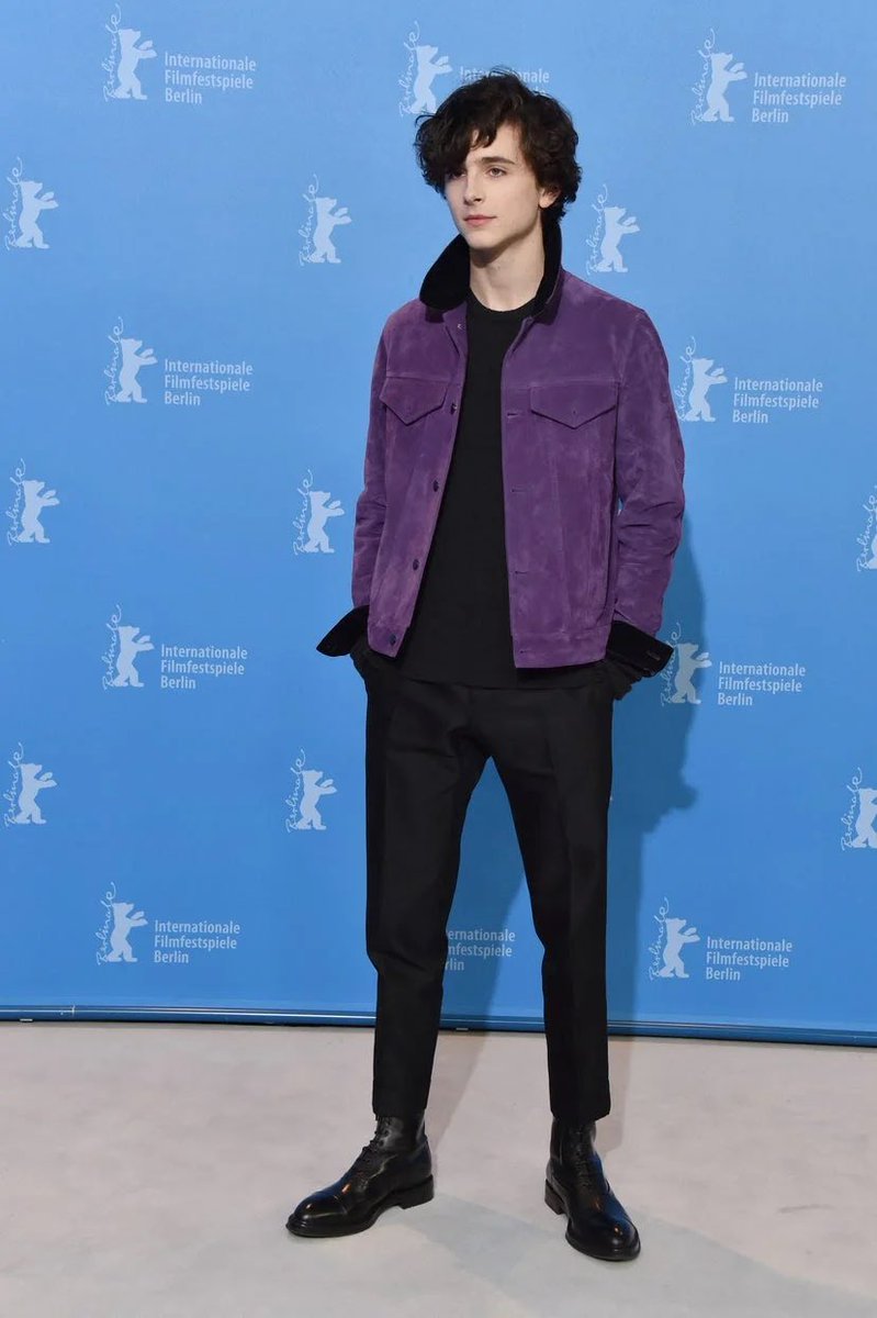 22 January 2017As the publicity trail for Call Me By Your Name began, Timothée attended the premiere at the Sundance Film Festival in a head-to-toe black look. 13 February 2017At the 67th Berlinale,Timothée wore an all-black Berluti ensemble offset with a purple denim jacket.