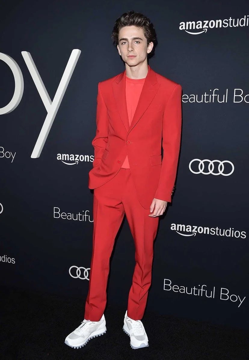 24 September 2018Timothée wore a grey sweatshirt with skinny jeans and lace-up boots during the San Sebastian Film Festival.8 October 2018Timothée was the first to wear Virgil Abloh’s Louis Vuitton on the red carpet, opting for a sharp red suit worn with chunky white trainers