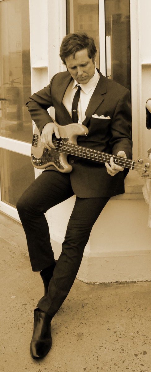 Loving this pic of our fab singer Matt! Some exciting online gigs coming up but we can’t wait to have the craic with our live audiences again xx #thesodapopz #rocknroll #50sstyle #guitar #singer #handsomeboy #nimusic <a href="/NITouristBoard/">Tourism NI</a> <a href="/NI_Music/">NI Music</a> <a href="/RoeValleyMarket/">Roe Valley Market</a> <a href="/RetroNewsNow/">RetroNewsNow</a>