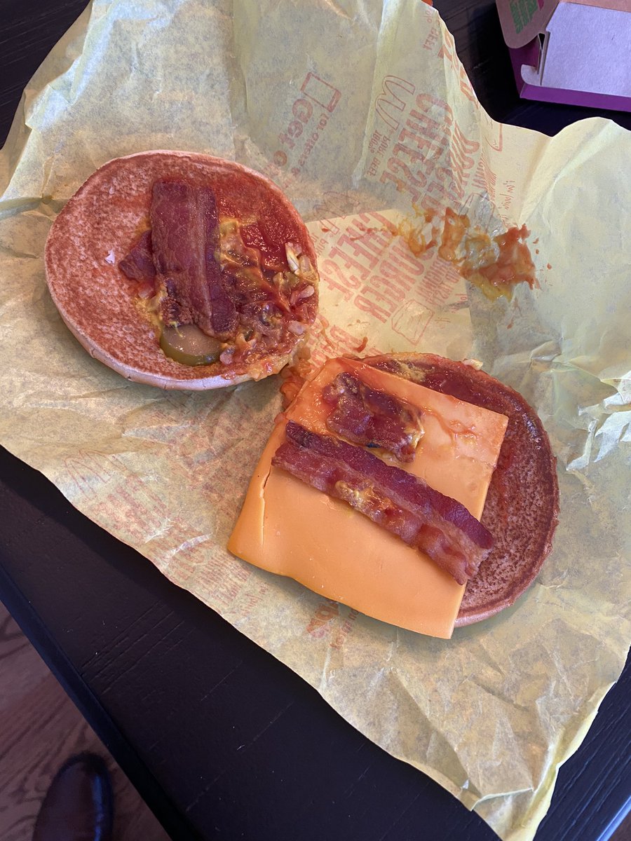 j_macklemoore21's tweet photo. Just ordered a bacon cheeseburger from @McDonalds and this is what I got.. #noburger #disappointed #mcdonalds https://t.co/BrQftpj5NX