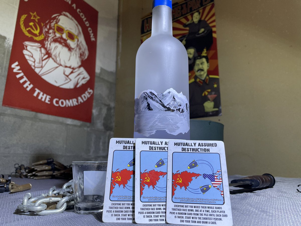 fallingwhale_42's tweet image. Mutually Assured Destruction. Mess up everyone’s game by forcing all other players to mix their hands together and being redealt a new hand from the pile. Nobody will like you after this 🤗

#newgame #tabletopcardgame #cardgame #kickstartgame #partygame #kickstarter