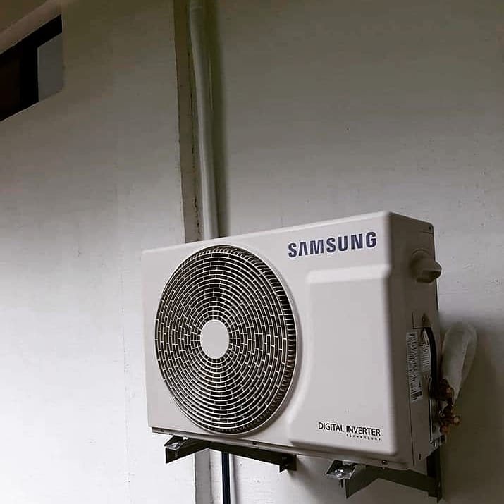 splashaircon's tweet photo. We are Splashair and we supply and install air conditioning to residential homes, and commercial builds we also repair existing HVAC systems and units no matter what problems may arise...
#maskup
#Splashair
#essential.
Give us a call on 0771109090 or 0715212141 https://t.co/gIw2wWSkfr