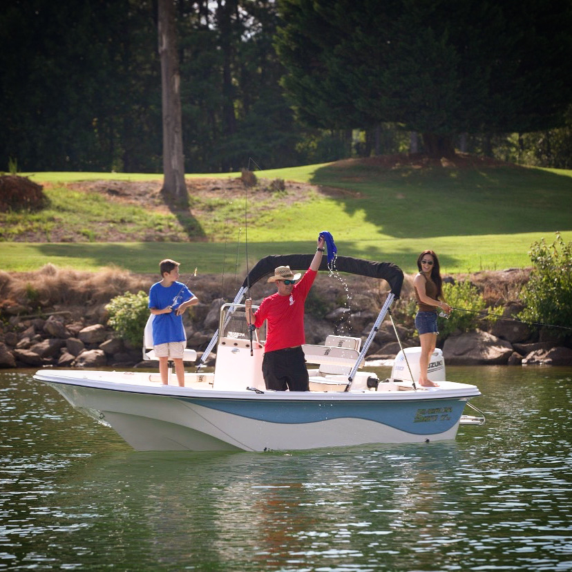 carolina_skiff's tweet photo. You may not always catch a fish with every cast, but you always create great memories onboard a Carolina Skiff. Boat: 17 LS
#carolinaskiff #17LS #jointhelifestyle https://t.co/tjDqEQRwYI