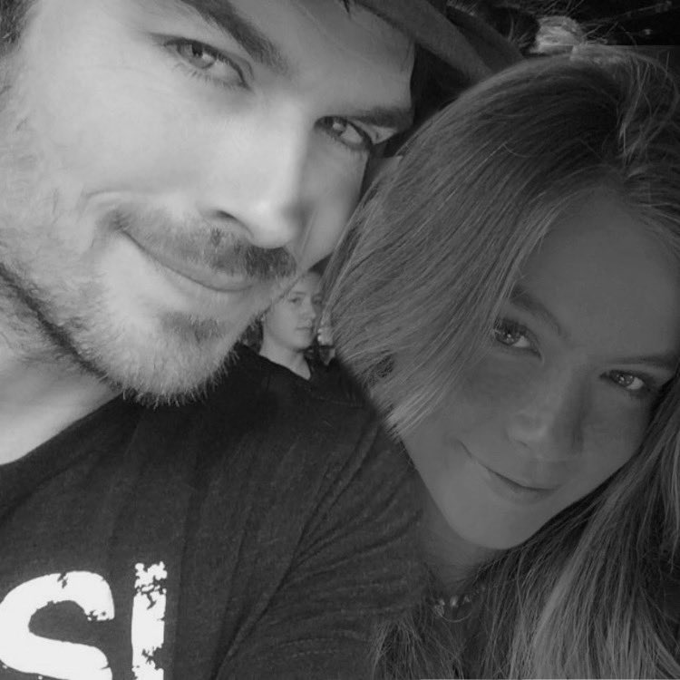 isidoravivesc's tweet photo. @reginardzl Mi novio por? https://t.co/kxgYBTCZVX