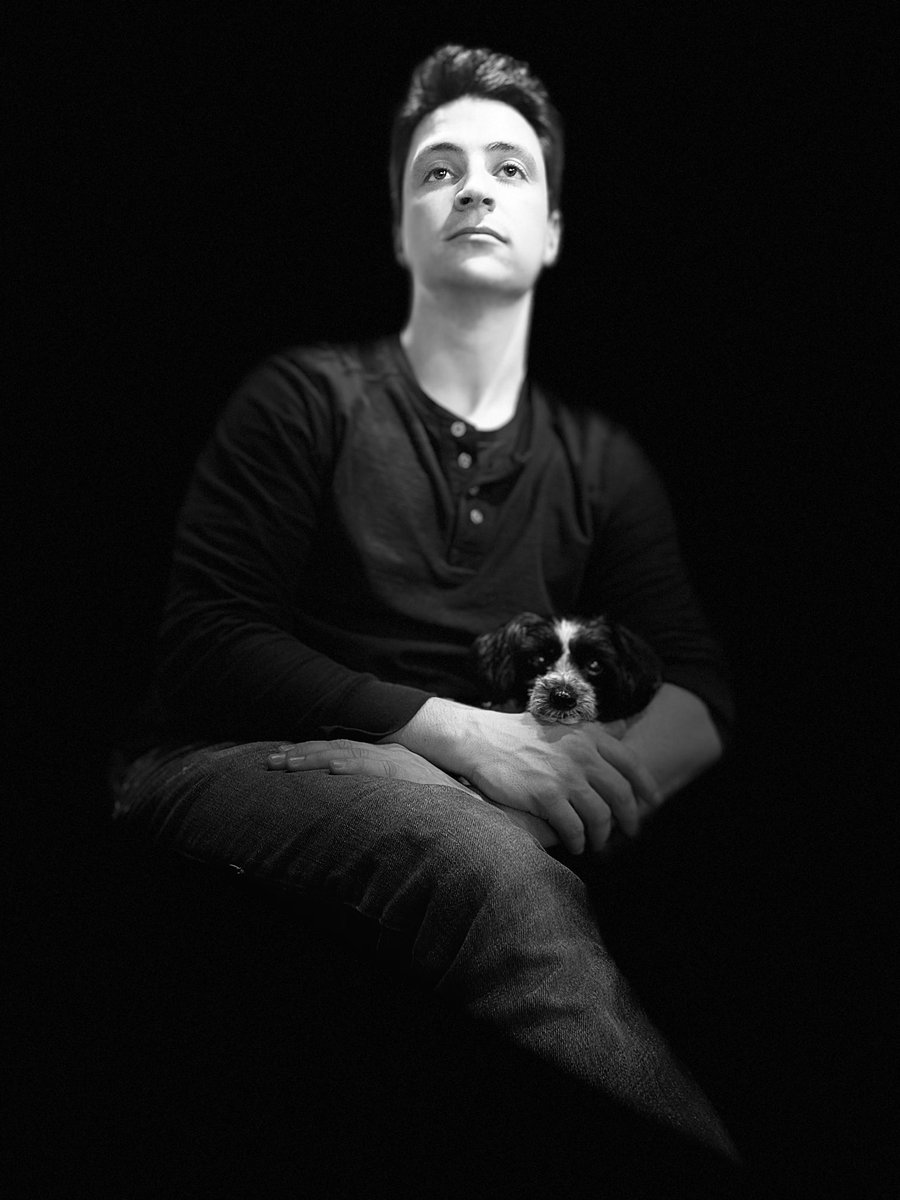 Got my new head shots back... never looked better. #bigmanlittledog