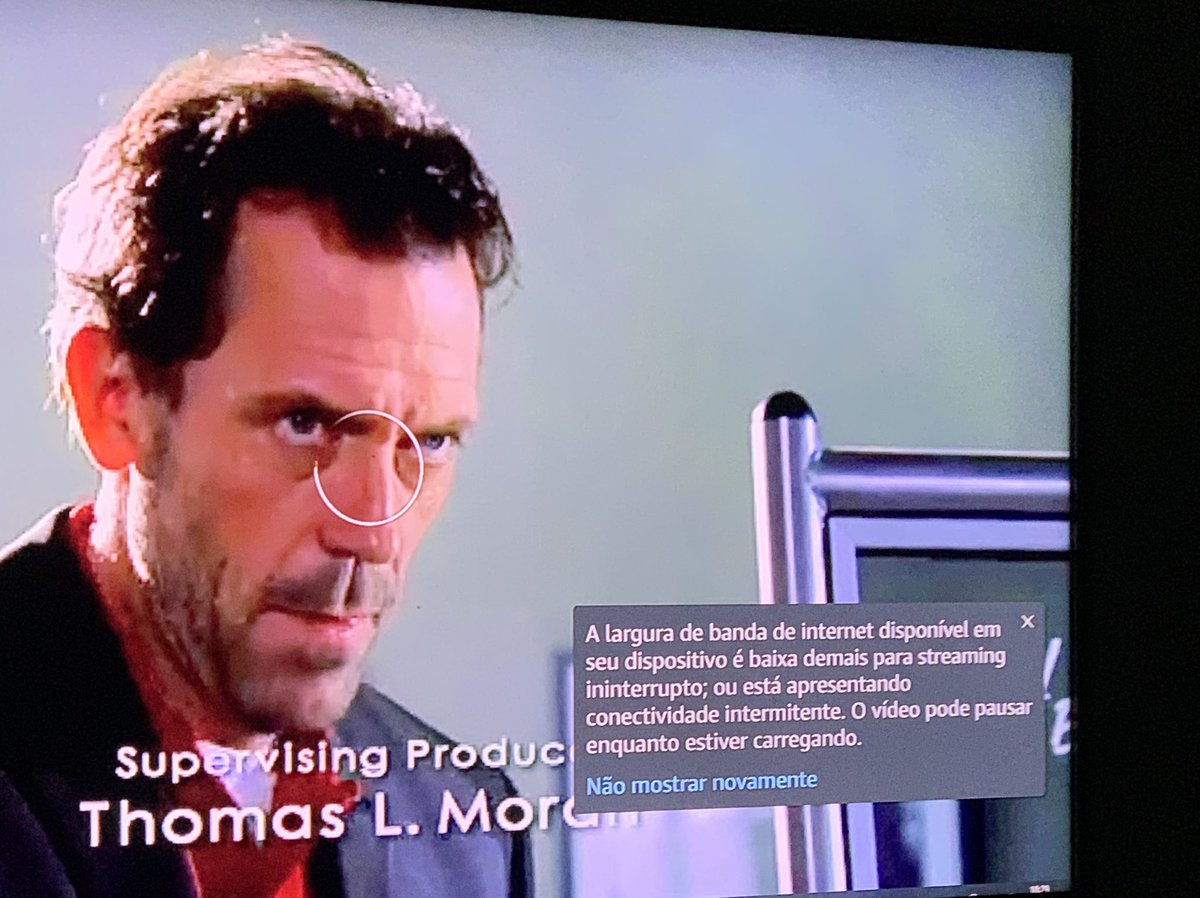 Erilania_'s tweet photo. Eu tentando assistir uma série, mas a @oi_oficial não colabora. https://t.co/Cal3SFISzV