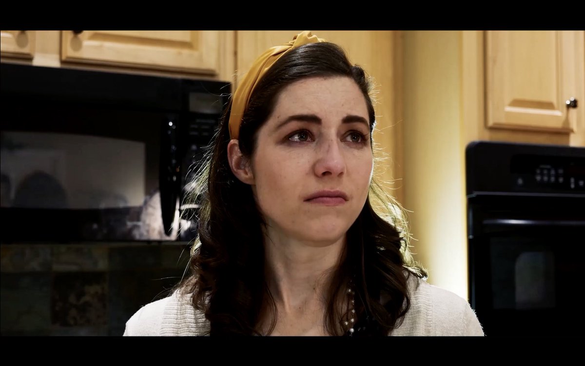 laurenmeley's tweet photo. My new acting reel is now up on YouTube! Enjoy! https://t.co/TaiSZcjmUc #actor #actress #actingreel #reel #sagaftra #achristmascancellation #bridekilla #unexpecting #bythewake https://t.co/6YUJN62iIJ