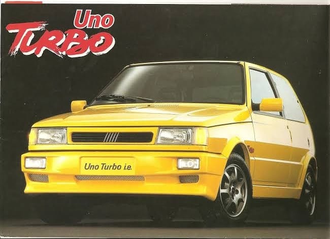 ClassicosSc's tweet photo. Uno Turbo foi lançado no Brasil em 1994, abastecido apenas com gasolina e com taxa de compressão baixa (7,8 : 1), entregava 118 cv a 5.750 rpm e 17,5 kgfm a 3.500 rpm.
#fiatbrasil #fiat #fiatuno #unomille #uno #unoturbo #oldschool #vintage  #oldschoolcars #vwbrasil #carlifestyle https://t.co/IqxNUiGuUk