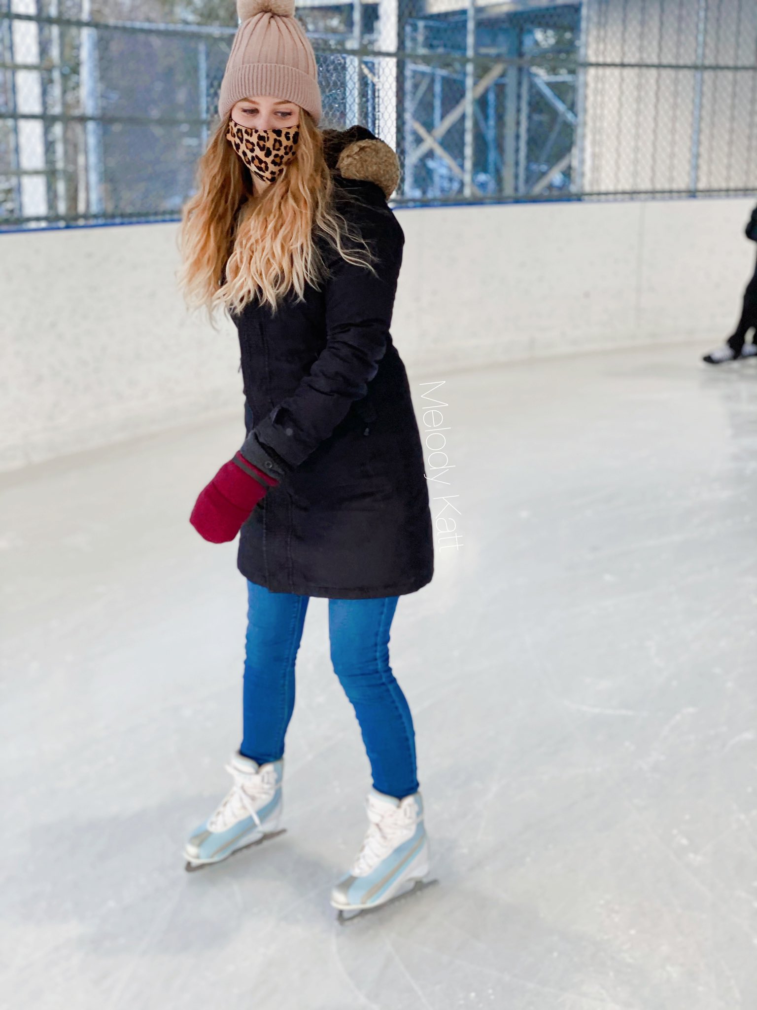 1 pic. Catch me at the rink skating 😊 ⛸ https://t.co/S255sNS4ey