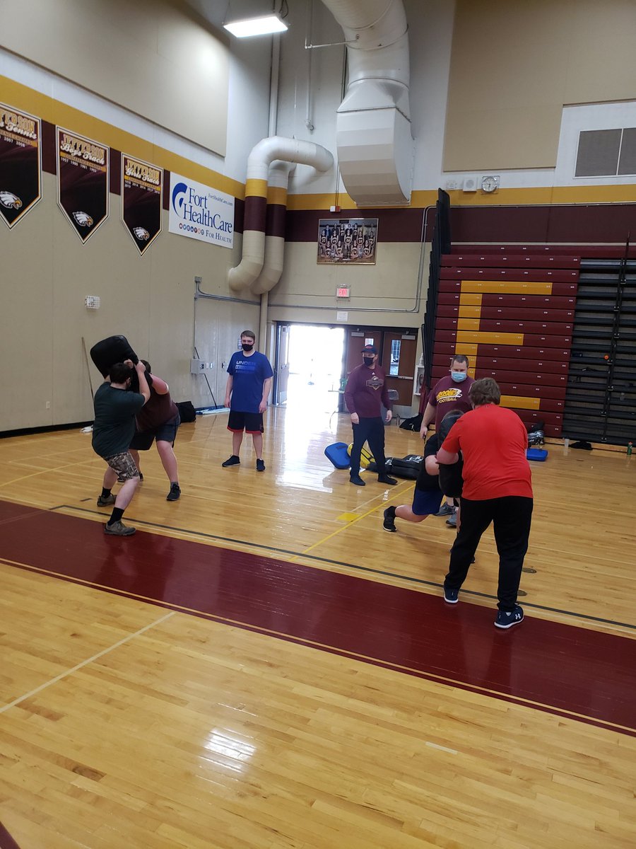 Jtownfootball1's tweet photo. Day 2 of football camp in the books!  45 days until our spring season starts! #WorkHardTogether #MakingMemories #EaglePride https://t.co/B4j6OHnxh4