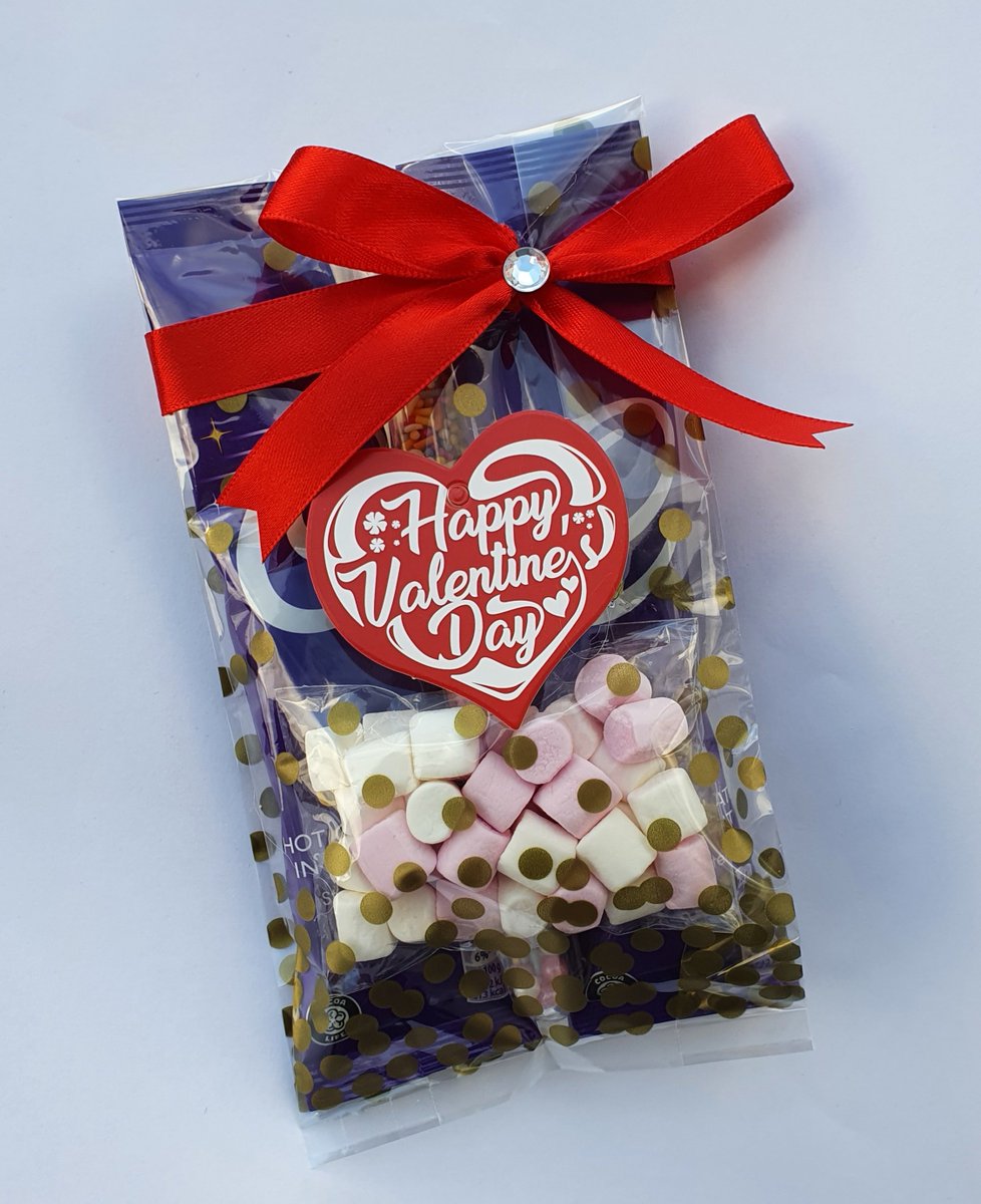 A lovely little treat for your special one #happyvalentinesday #valentinegifts #hotchocolate #chocolatelover  #cadburys #madetoorder #bespoke #favours #favourideas #takeboutique  #etsyseller #supportsmallbusiness #personalisedgifts <a href="/myfavorcreats/">takeboutique</a>