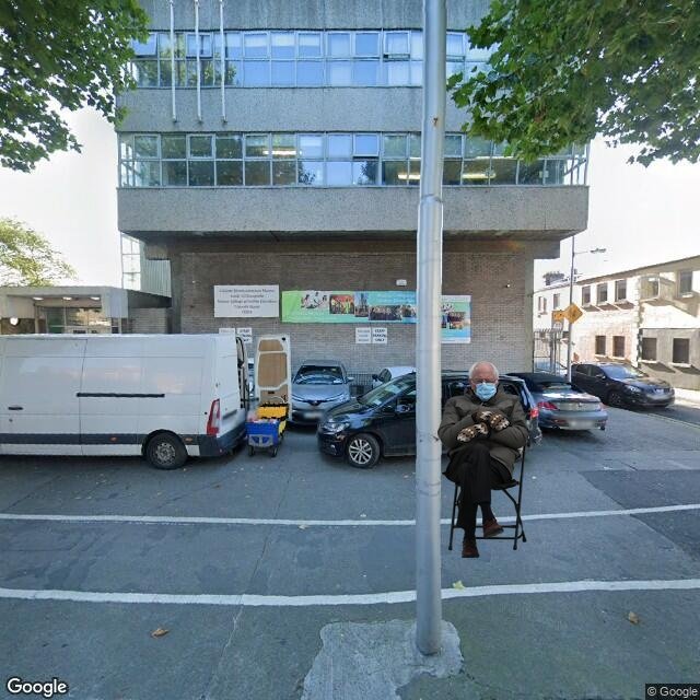 Waiting to enroll on the Journalism with Digital Media course...