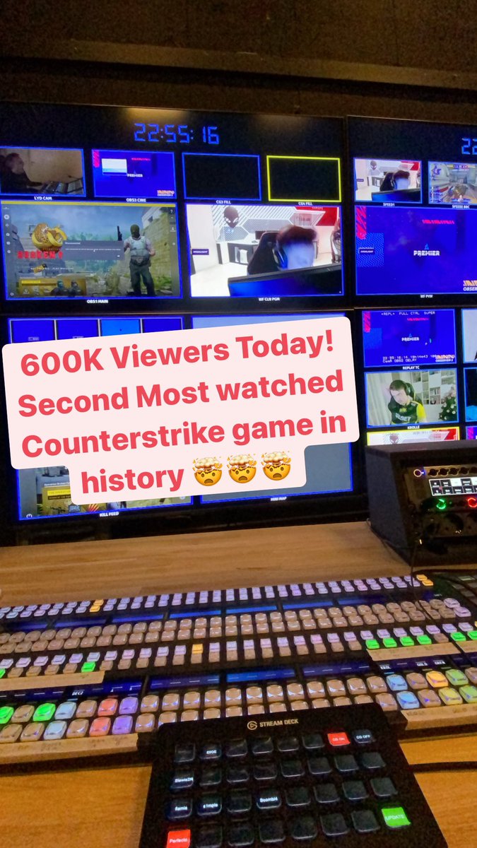 maxlvlae's tweet photo. ...and we showed a dancing chicken 🕺🏻🐓 #highendcontent @BLASTPremier @CSGO @martin_smed @hopsi_ @krolle_bolle @heliumbrella @FrostyOBS @pinqucs https://t.co/6POGHuvcLD