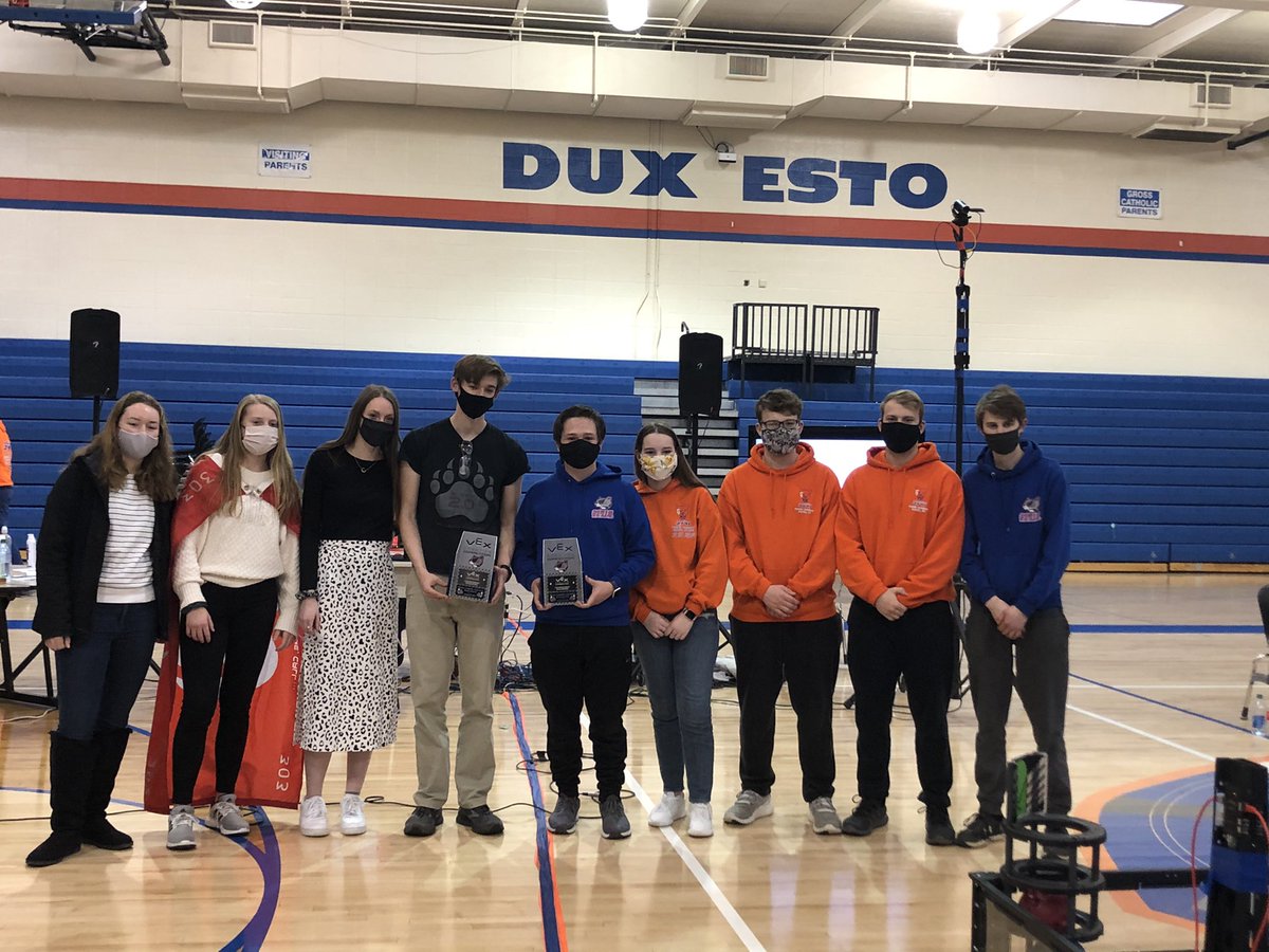 Team3141's tweet photo. 3141S and 8675A are the 2021 Gross Catholic Tournament Champions!!  #duxesto https://t.co/ywFBFciRM2