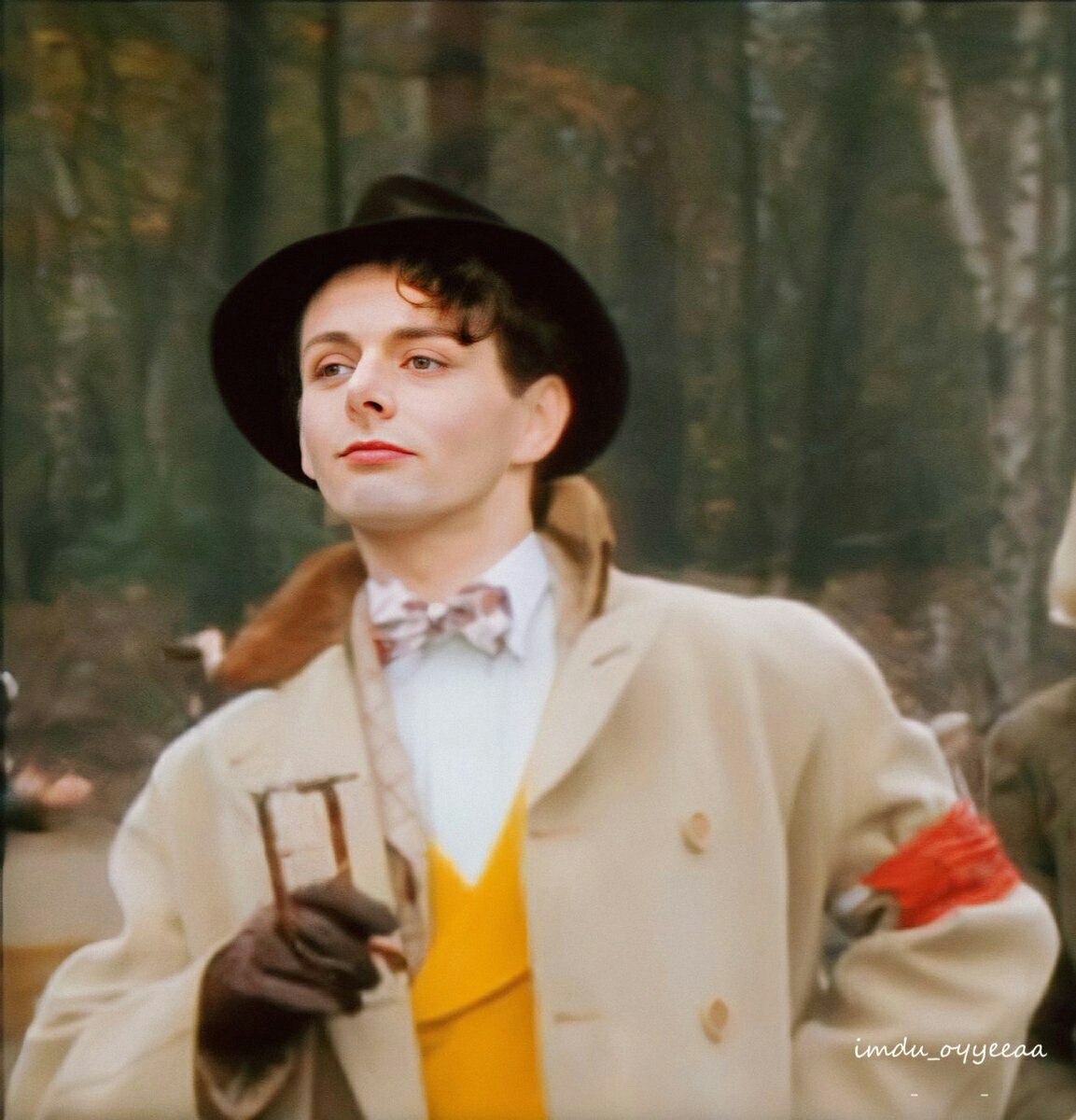 Me and  @squidsy24 created a thread: Michael's characters as animalsMiles is a octopus