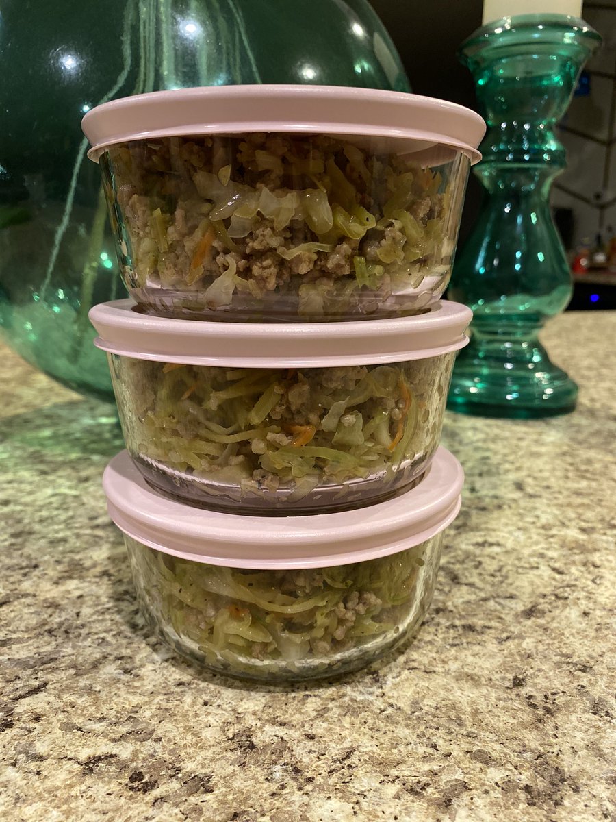 NextLevelGrit's tweet photo. Egg Roll in a Bowl! Easy, tasty, low carb dinner!! Prepped and ready to go! #DDPY #DDPYWorks #positivelyunstoppable #ownyourlife #DDPYWarrior #strongereveryday #nextlevelgrit #bethespark #warriorwomen #notdoneyet #DDPYMEALPREP #glutenfree #organic #timesaver #dairyfree https://t.co/n1BBrqGrz1
