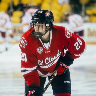Buccigross's tweet photo. 4 goals and an assist for St Cloud’s Nolan Walker tonight. #Sticktaps https://t.co/zeGW074y8P