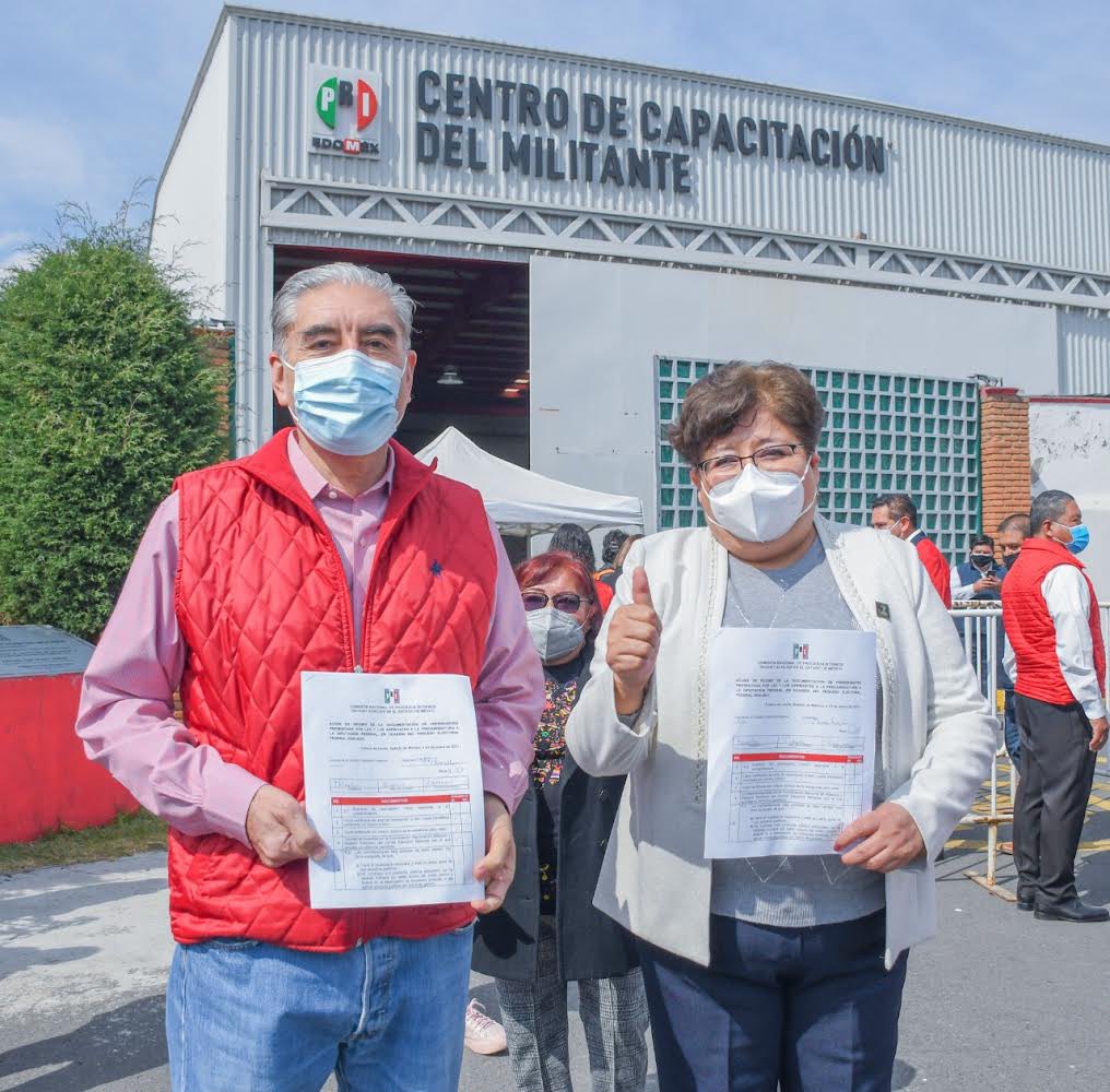 RosalbaPinedaRm's tweet photo. #JuntosYPreparados ❤️✅👍🏻 Me registré como precandidata para el distrito 30 (#Chicoloapan-#Chimalhuacán). Gracias por su apoyo, trabajaremos unidos y organizados para luchar una mejor calidad de vida para todos los habitantes de la zona oriente.

#Edomex ##ResultadosPositivos https://t.co/PXxfFuEQ0v