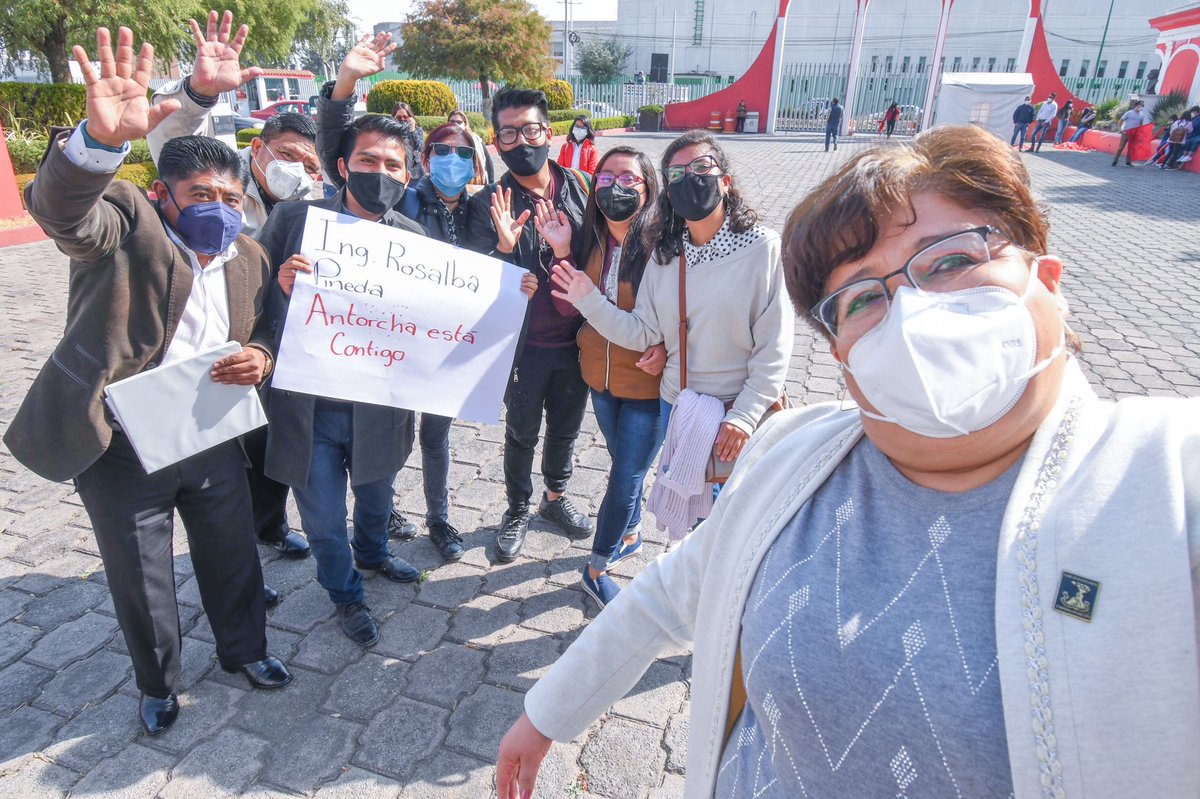 RosalbaPinedaRm's tweet photo. #JuntosYPreparados ❤️✅👍🏻 Me registré como precandidata para el distrito 30 (#Chicoloapan-#Chimalhuacán). Gracias por su apoyo, trabajaremos unidos y organizados para luchar una mejor calidad de vida para todos los habitantes de la zona oriente.

#Edomex ##ResultadosPositivos https://t.co/PXxfFuEQ0v
