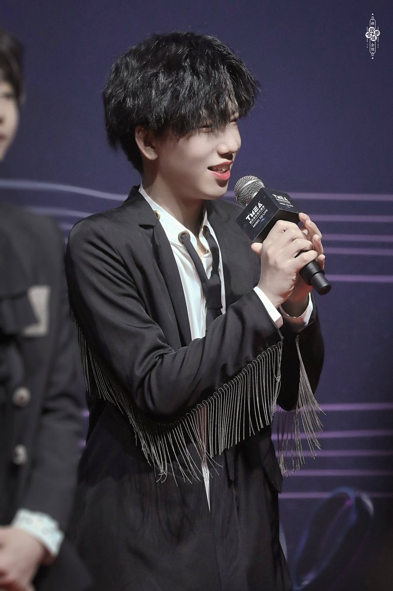 ShuyangDiDi0424's tweet photo. 210123 TMEA

📸 祺會館·李梓豪

#BOYSTORY #บอยสตอรี่ 
#梓豪 #ZIHAO #จื่อหาว  

#腾讯音乐娱乐盛典 #TMEA #MusicToLive https://t.co/XzRHsA0wjM