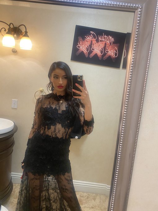 Good luck to all the nominees tonight ❤️ @avnawards https://t.co/N4wXqln0wL<a class="tags" href="/tag/avnawards">@avnawards</a>