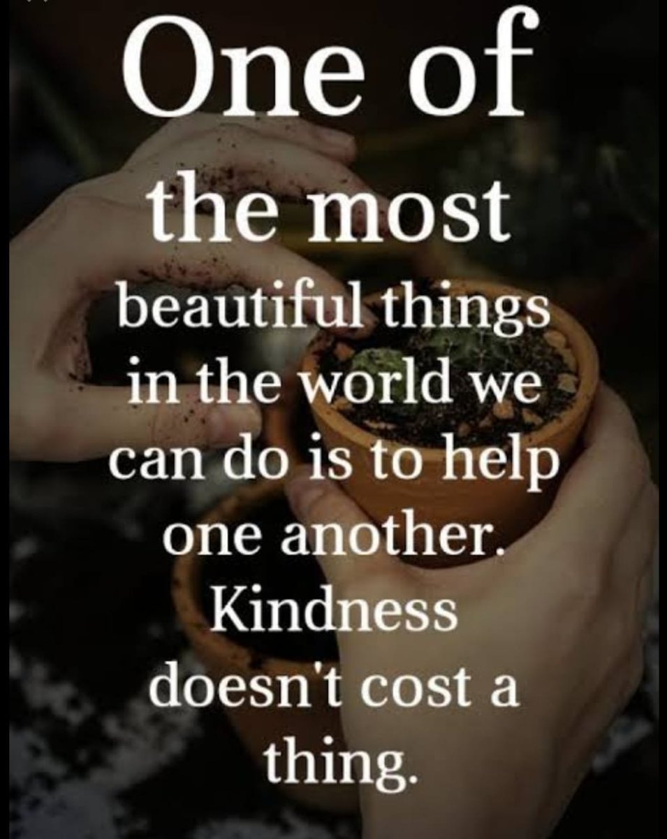 hands_thathelp's tweet photo. Happy sunday,Delhites!!!
Thinking of how to be kind to someone🤔🤔
Its easy, go to your wardrobe and see if you have some old clothes you haven't used for a while, give them away. Order a pick up @hands_thathelp
#KindnessForEveryone #donateoldclothes https://t.co/TjX8RidjYx
