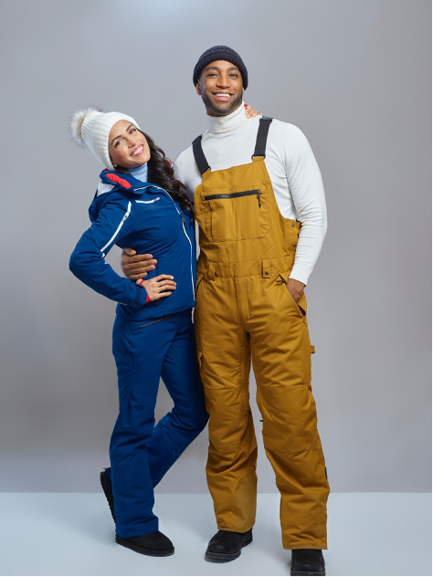 hallmarkchannel's tweet photo. Joe @BrooksDarnell and Courtney @MsNazContractor didn’t imagine that this vacation would lead them to finding love! RT if you’re hoping these two find a way to make it work. #AWinterGetaway #NewYearNewMovies https://t.co/JiFjmLwWVB