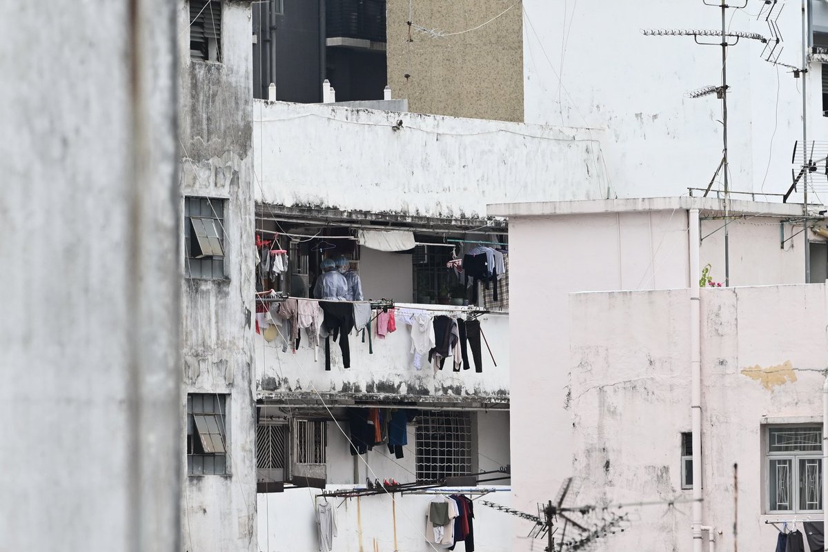 Spotted some health workers in PPE to a house