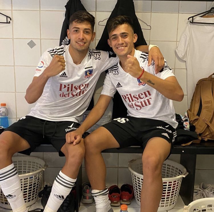 GarraBlanca_ofi's tweet photo. GIGANTES MUCHACHOS https://t.co/qcha33YdhT