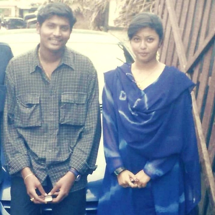 rasipalanvishal's tweet photo. Me n my BoyFriend (now my Hubby)....#love #LoveStory #khadhal #tamilactress https://t.co/tVlkr98Qz4