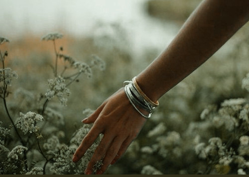 chocIitas's tweet photo. —🌾               𝐶𝑎𝑏𝑎𝑛̃𝑎 𝟦             🌾—
    𝐷𝑒𝑚𝑒́𝑡𝑒𝑟 𝑑𝑖𝑜𝑠𝑎 𝑑𝑒 𝑙𝑎 𝑎𝑔𝑟𝑖𝑐𝑢𝑙𝑡𝑢𝑟𝑎 𝑙𝑎 
  𝑐𝑜𝑠𝑒𝑐𝘩𝑎, 𝑙𝑎 𝑓𝑒𝑟𝑡𝑖𝑙𝑖𝑑𝑎𝑑 𝑦 𝑙𝑎𝑠 𝑒𝑠𝑡𝑎𝑐𝑖𝑜𝑛𝑒𝑠 https://t.co/GIdECz9bp7