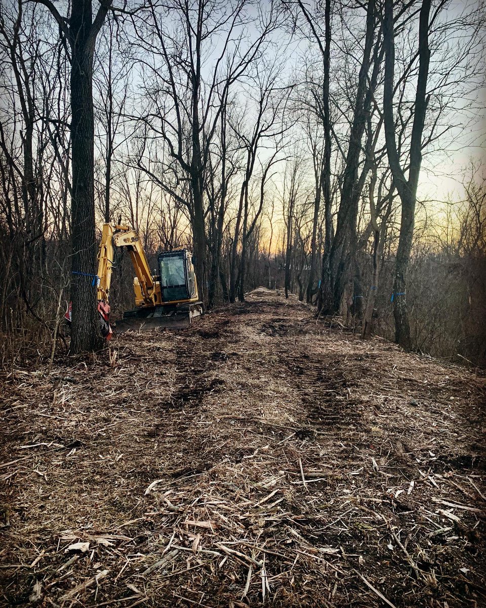 CraigRoth16's tweet photo. Before &amp; After cleaning up a old railroad bed for a customer https://t.co/KlF4j5j6LN
