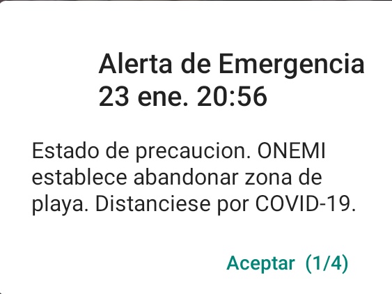 manuquiroga's tweet photo. @rodrigosepu onemi establece abandonar zona de playa. <----- (punto) distanciese por covid-19.

No es que abandonen la playa por covid como dicen ustedes en el noticiero🤦🏽‍♂️ https://t.co/c4fQHlHVfF