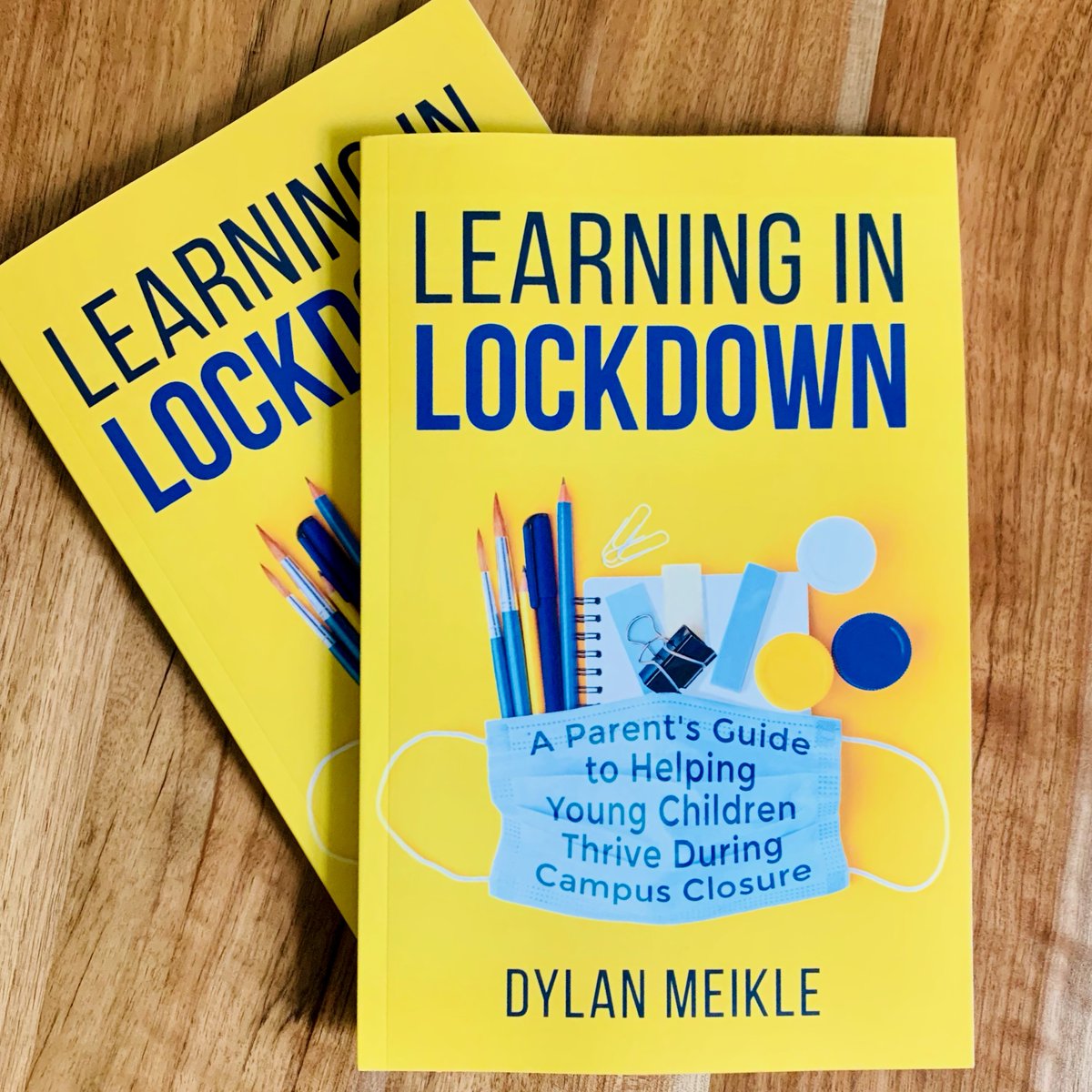 dylan_meikle's tweet photo. Thrilled to receive my first print copies of Learning in Lockdown!
https://t.co/0jQcOos3Dc
Available in ebook &amp; paperback where all good books are sold! https://t.co/jvS7eabUep