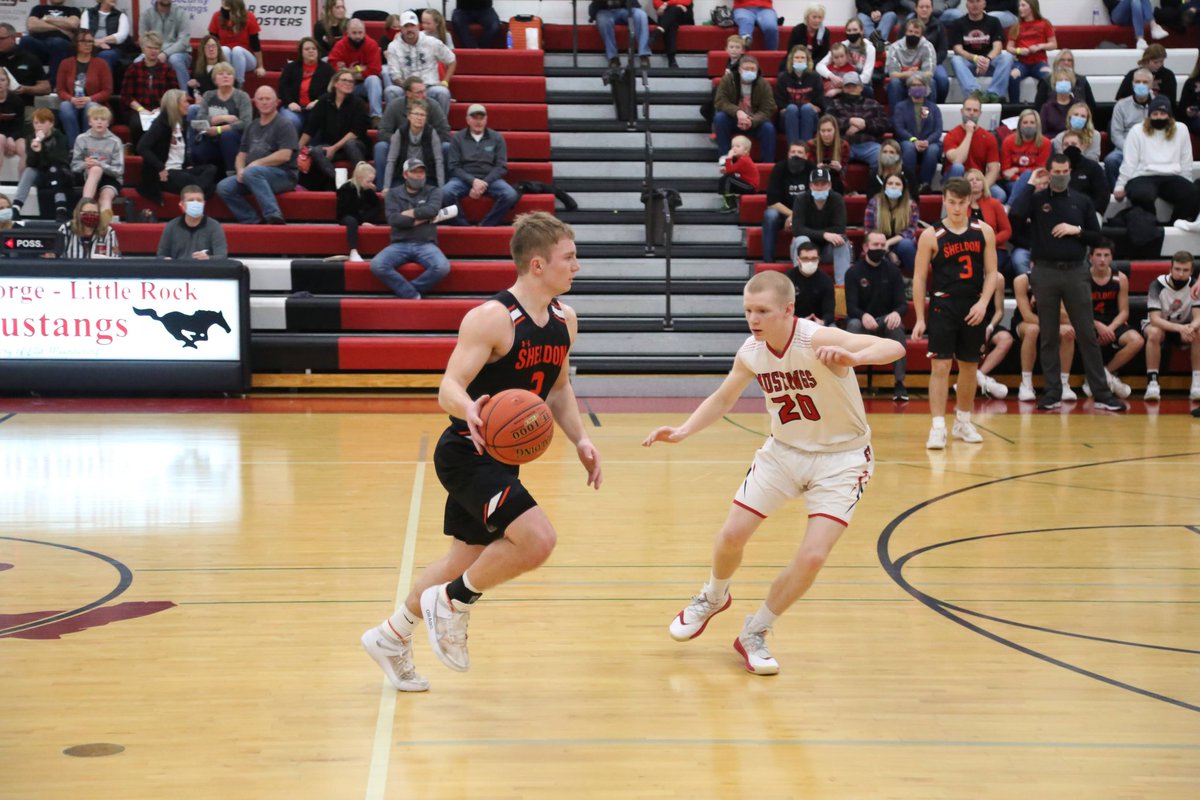 Sheldon Senior Kaleb Ackerman broke the school record for assists in a single game last night at GLR with 13! Kaleb had previously tied Chris Balsters record of 11 vs MOC last weekend!