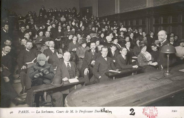 Bernie Sanders en la cátedra de Emile Durkheim, Universidad de la Sorbona, Paris