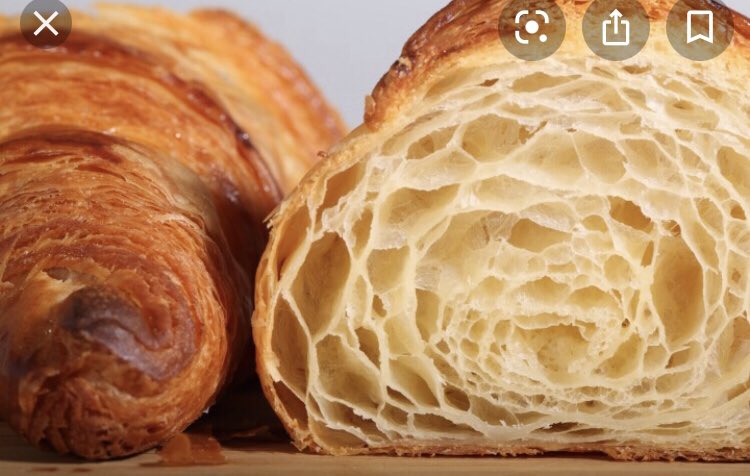 jenaislost's tweet image. Today’s #crumbshot vs. the goal. We’re getting closer! #frenchbaking