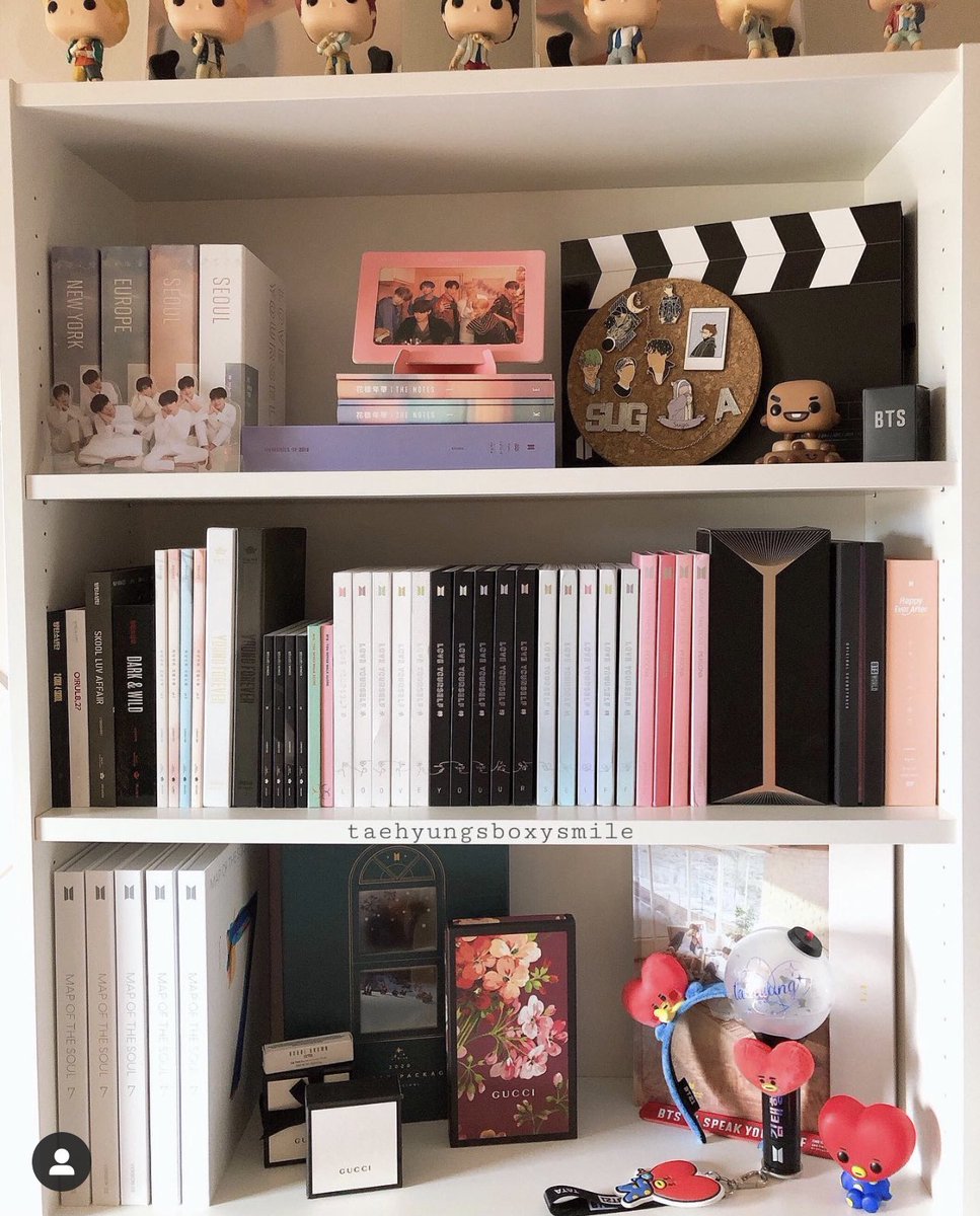 Seoul_SistersPH's tweet photo. A room that every army deserves ✨💜 stay tuned and follow us to achieve your army room goals 💜
ctto #BTS #BTSARMY #kpopgoals #Merch #Seoul_SistersPH https://t.co/WUclBxo9UD