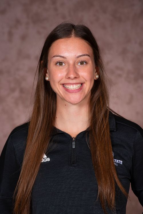 BemidjiSports's tweet photo. WOMEN’S BASKETBALL: Bemidji State sweeps U-Mary, winning streak hits 5 https://t.co/xBtcmeGE50 https://t.co/g0dHMzJgWE