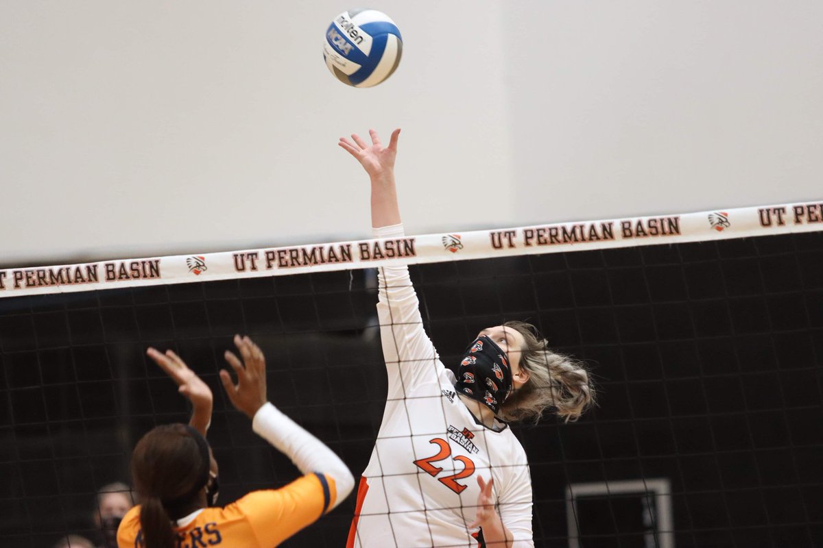 utpbfalcons's tweet photo. The season is right around the corner! @UTPBVolleyball is ready for Tuesday after their final tune-up of the preseason. You can find the full schedule and updates only on https://t.co/fUJDb8Q3Or or the UTPB Athletics App. https://t.co/6vK56Zn8zU